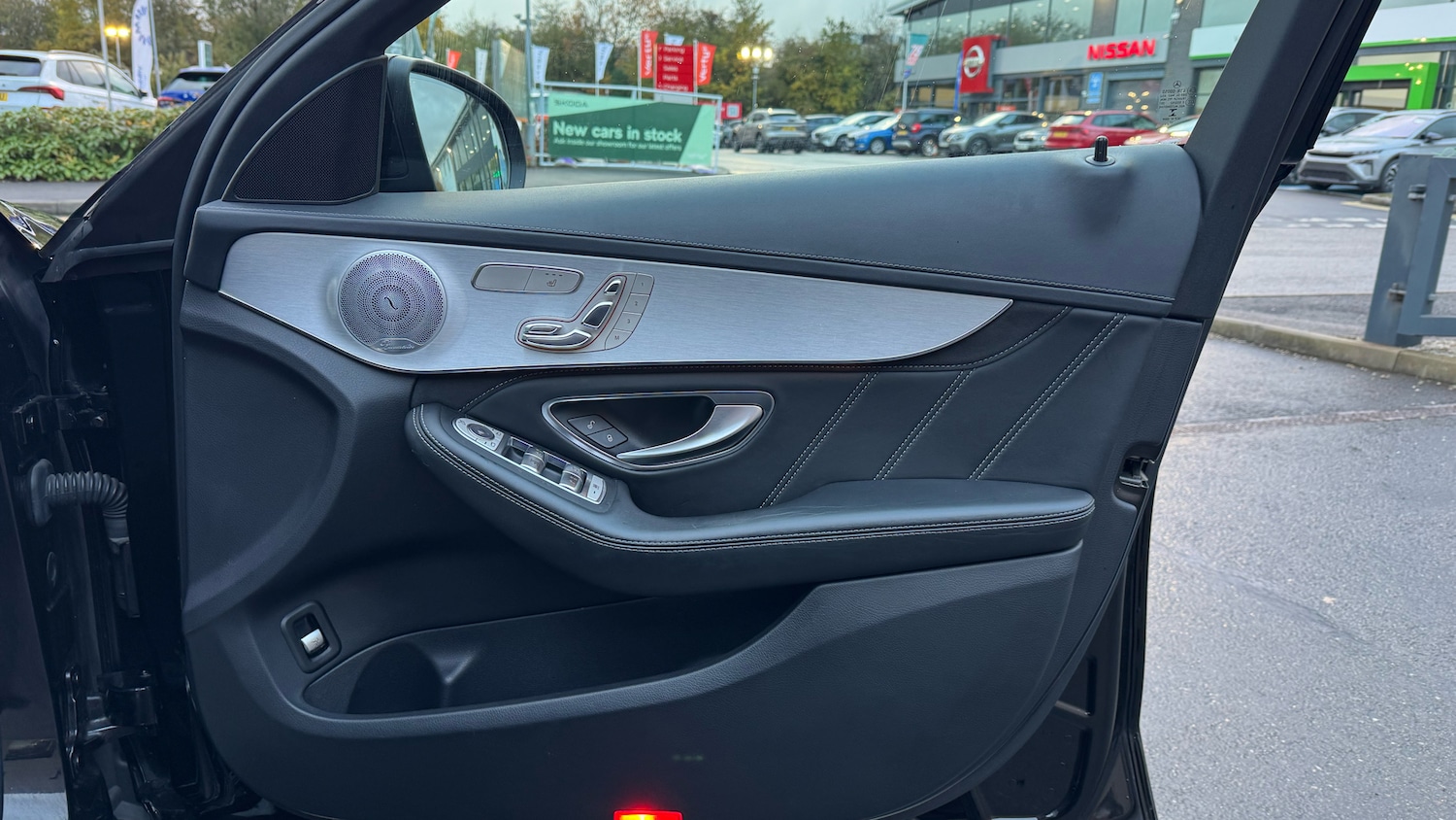 Used Mercedes-Benz C Class 2018 for sale - 76428570: Photo 34