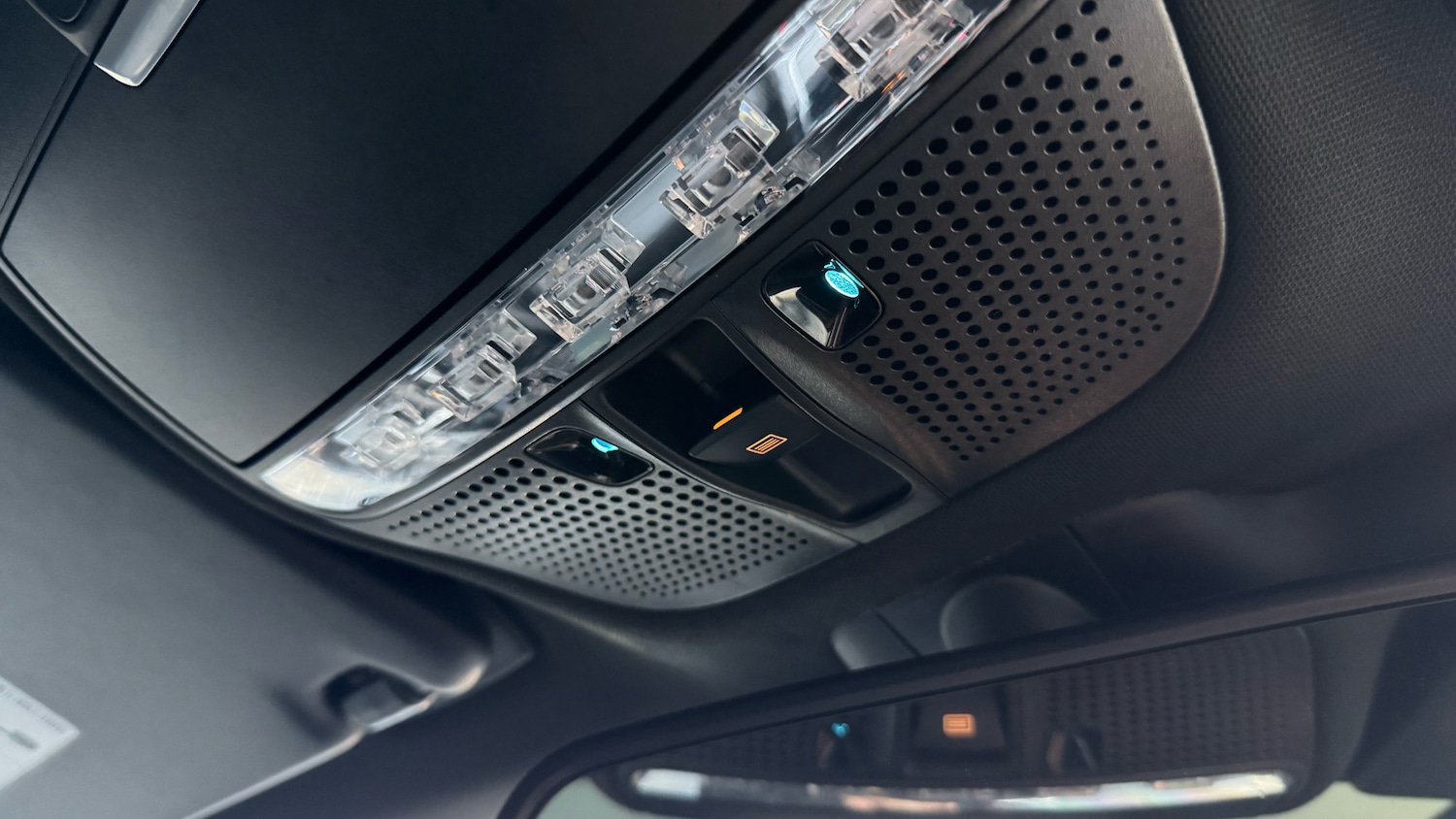 Used Mercedes-Benz C Class 2018 for sale - 76428570: Photo 45