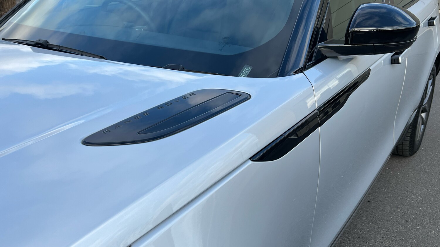 Used Land Rover Range Rover Velar 2025 for sale - 76924211: Photo 20