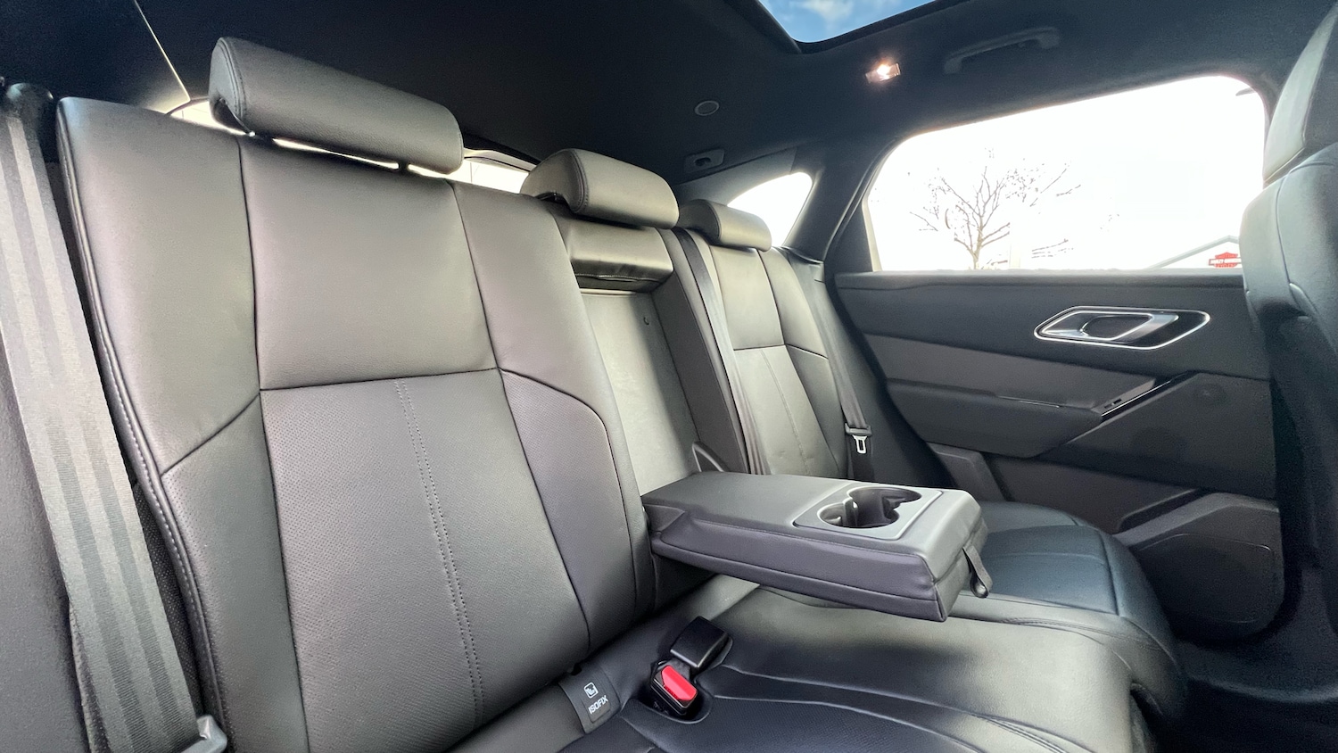 Used Land Rover Range Rover Velar 2025 for sale - 76924211: Photo 33