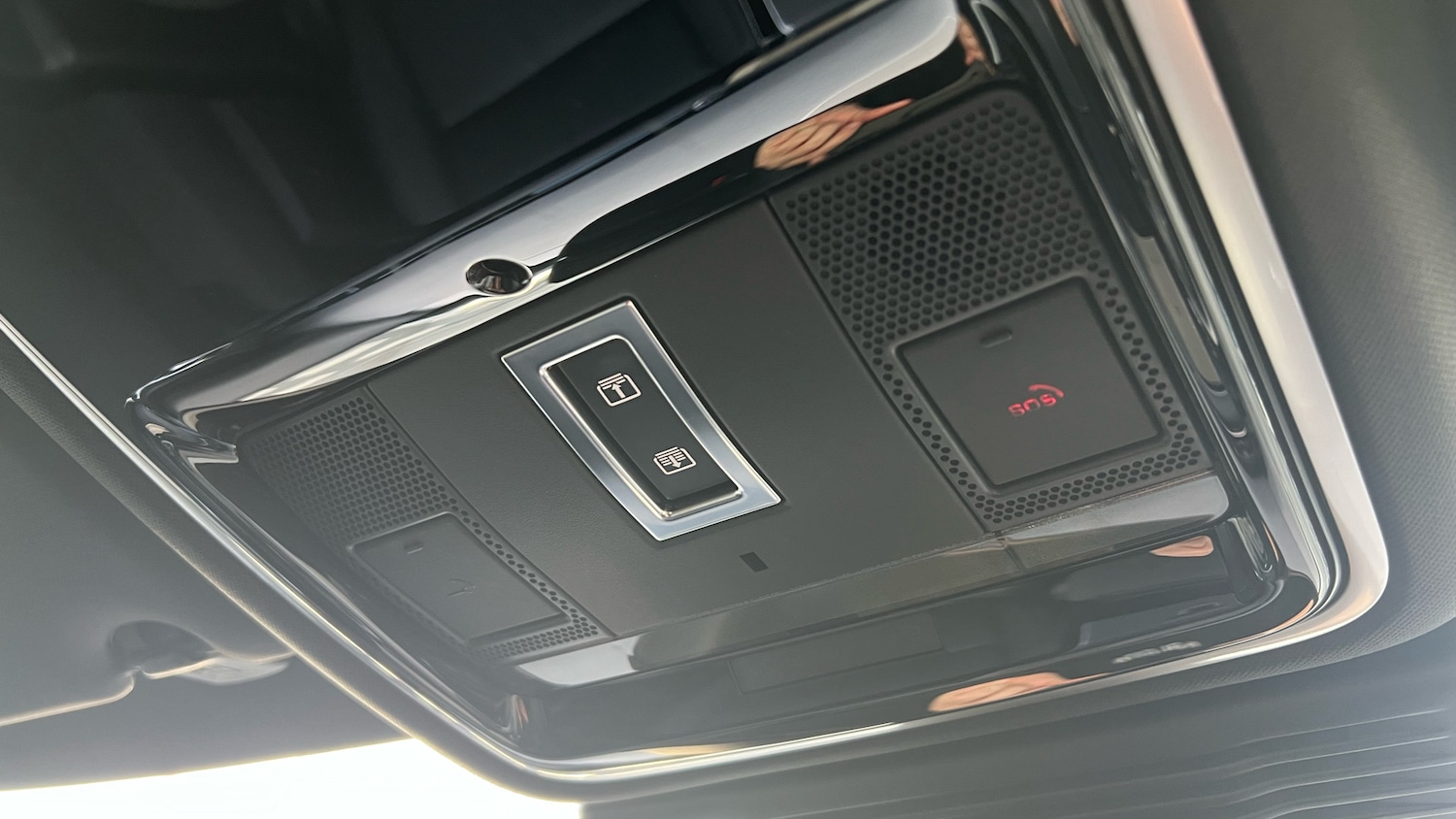 Used Land Rover Range Rover Velar 2025 for sale - 76924211: Photo 45