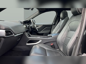 Used Jaguar F-Pace 2020 for sale - 78944635: Photo