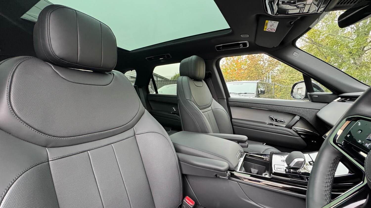 Used Land Rover Range Rover Sport 2025 for sale - 76253899: Photo 36