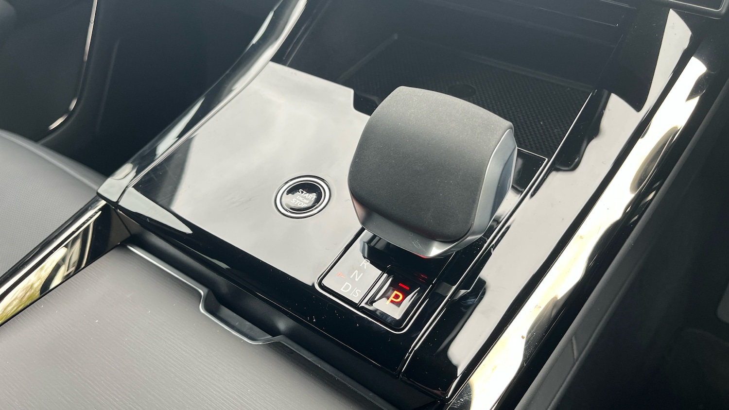 Used Land Rover Range Rover Sport 2025 for sale - 77277198: Photo 13