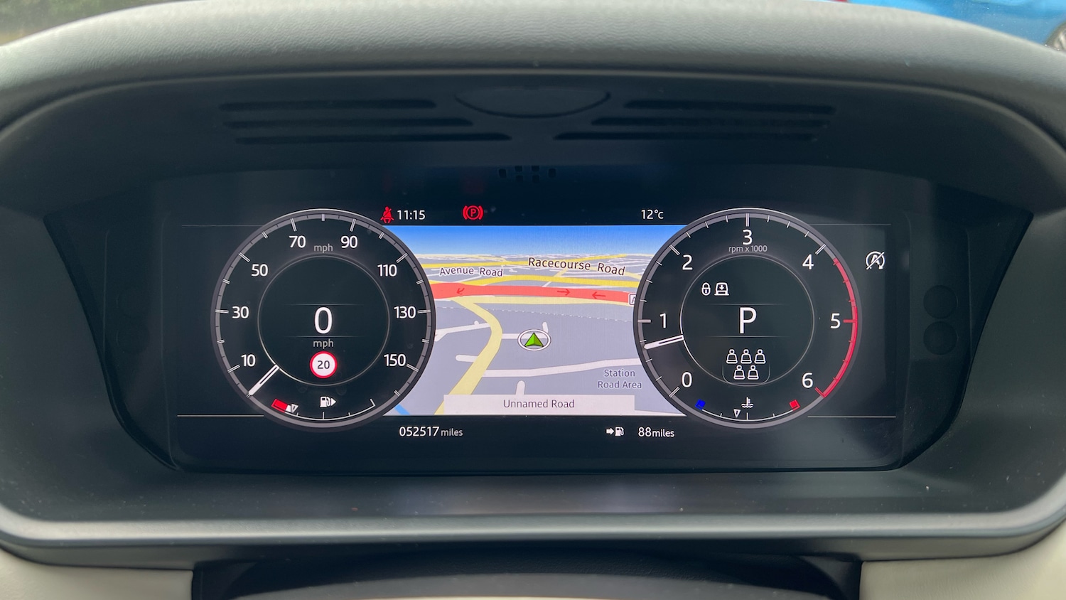 Used Land Rover Discovery 2020 for sale - 77766168: Photo 16