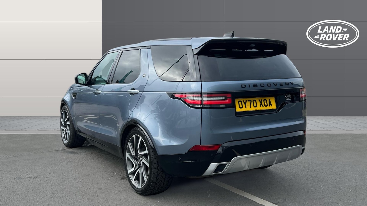 Used Land Rover Discovery 2020 for sale - 77766168: Photo 2