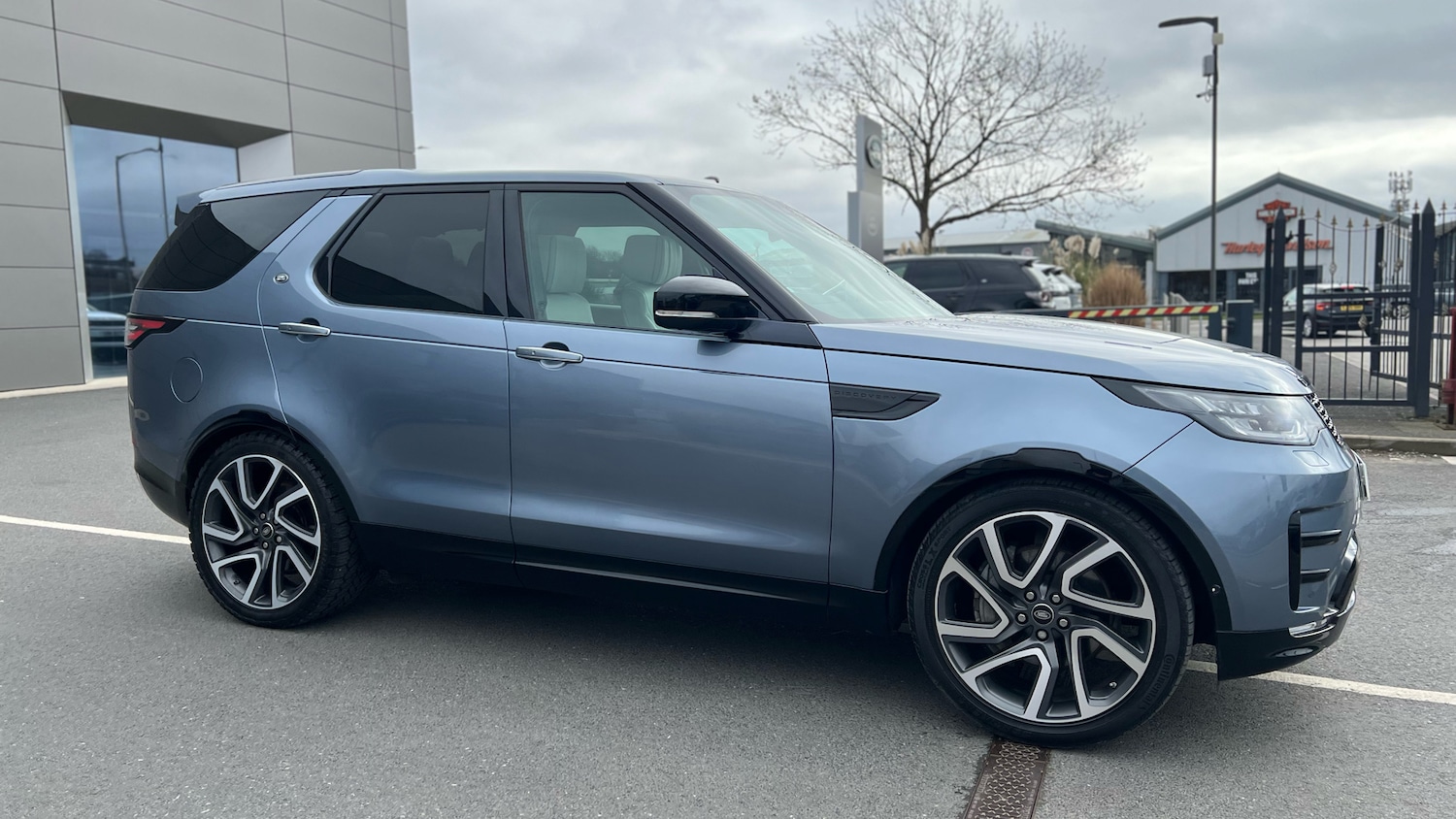 Used Land Rover Discovery 2020 for sale - 77766168: Photo 26