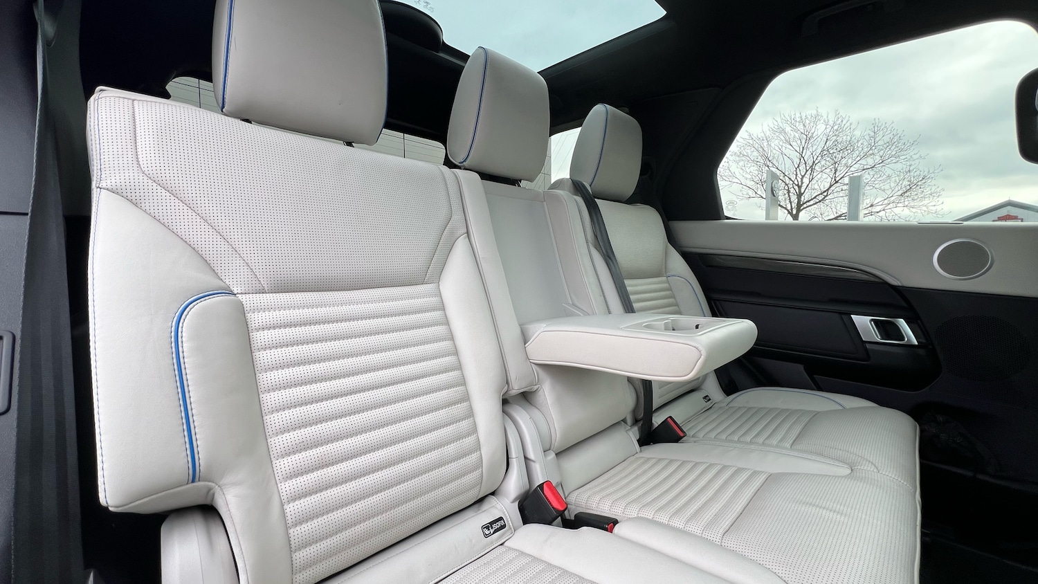 Used Land Rover Discovery 2020 for sale - 77766168: Photo 33