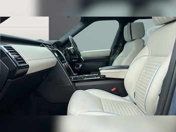 Used Land Rover Discovery 2020 for sale - 77766168: Photo