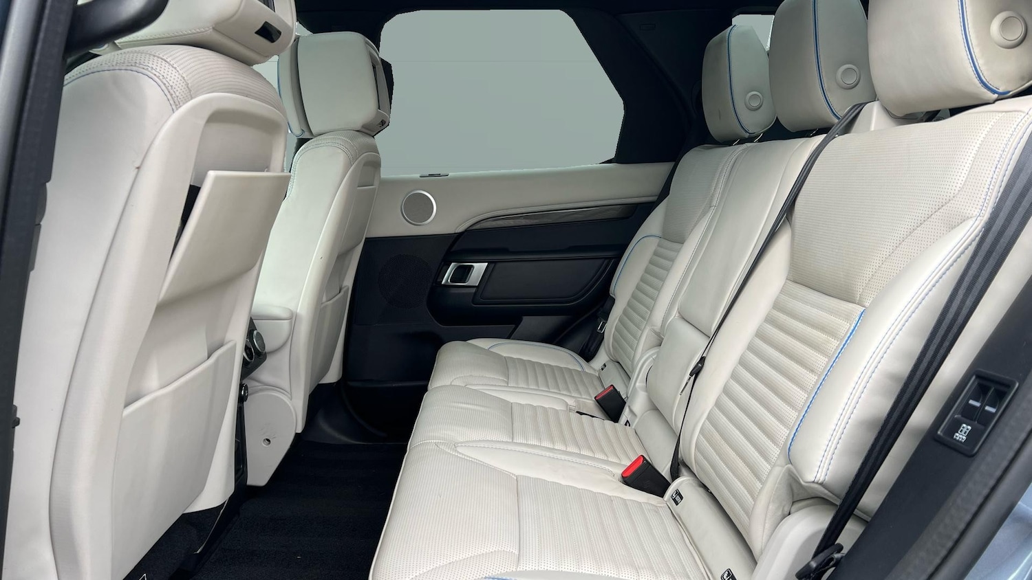 Used Land Rover Discovery 2020 for sale - 77766168: Photo 4