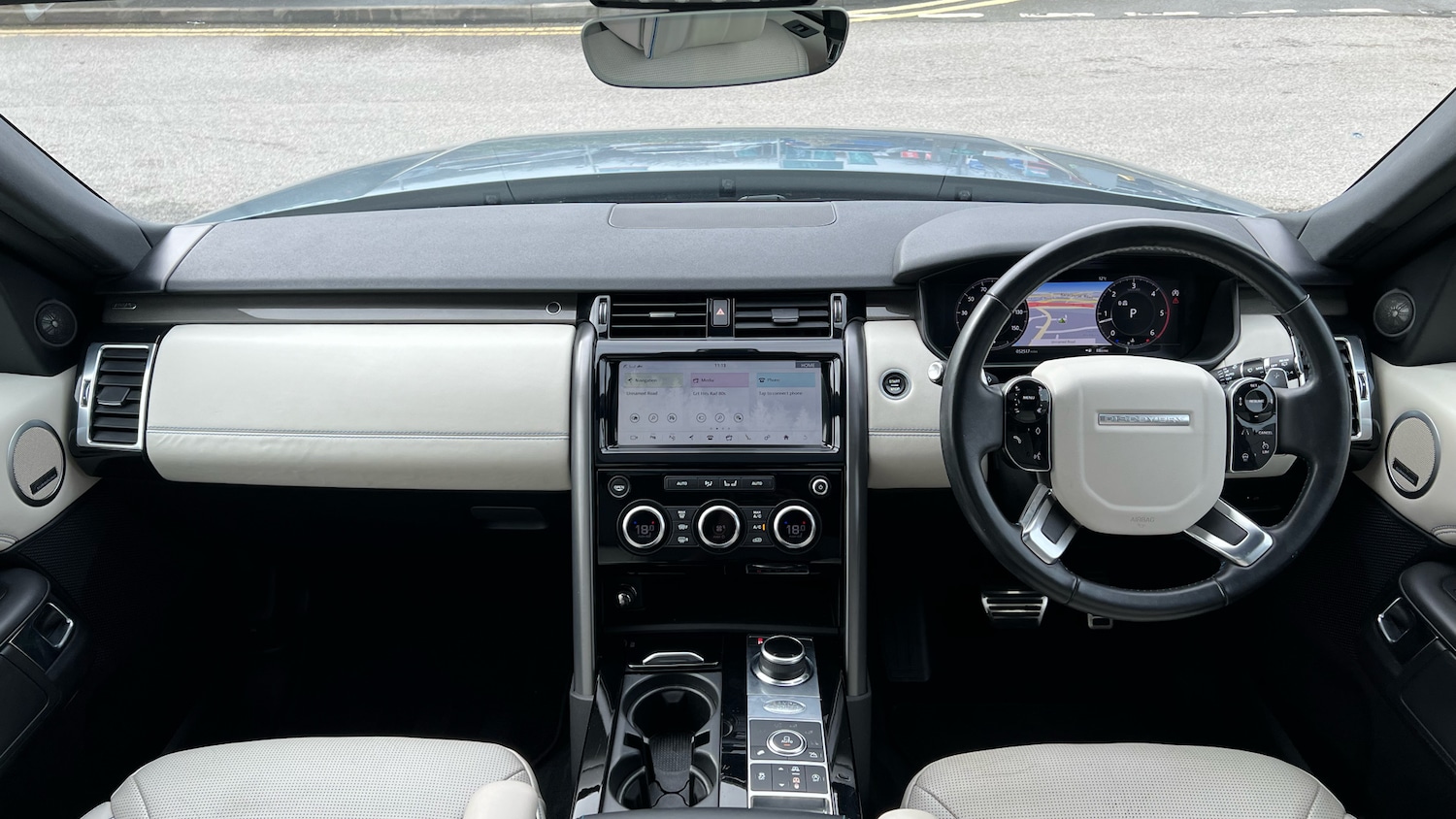 Used Land Rover Discovery 2020 for sale - 77766168: Photo 9