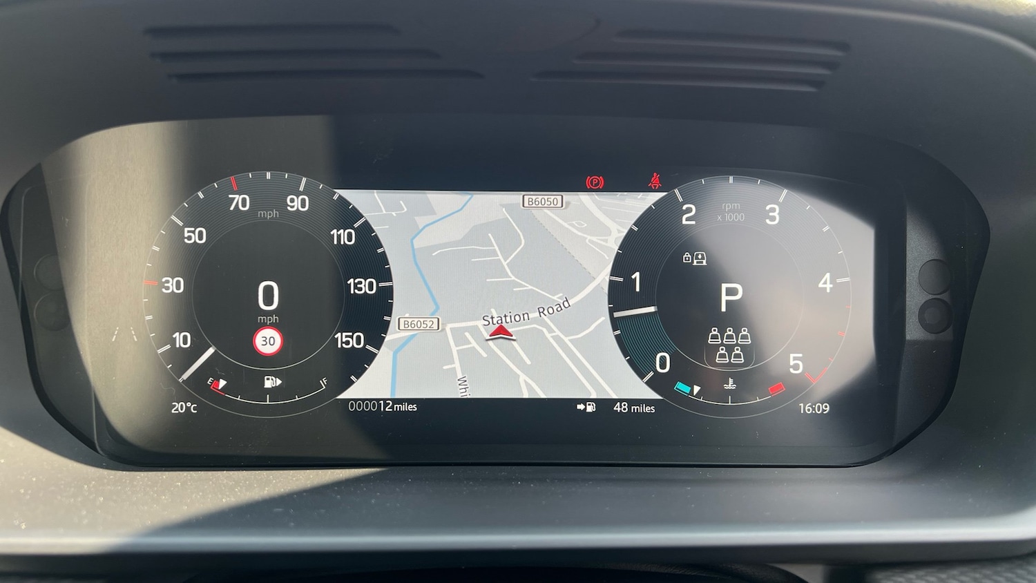 Used Land Rover Discovery 2025 for sale - 76882318: Photo 16