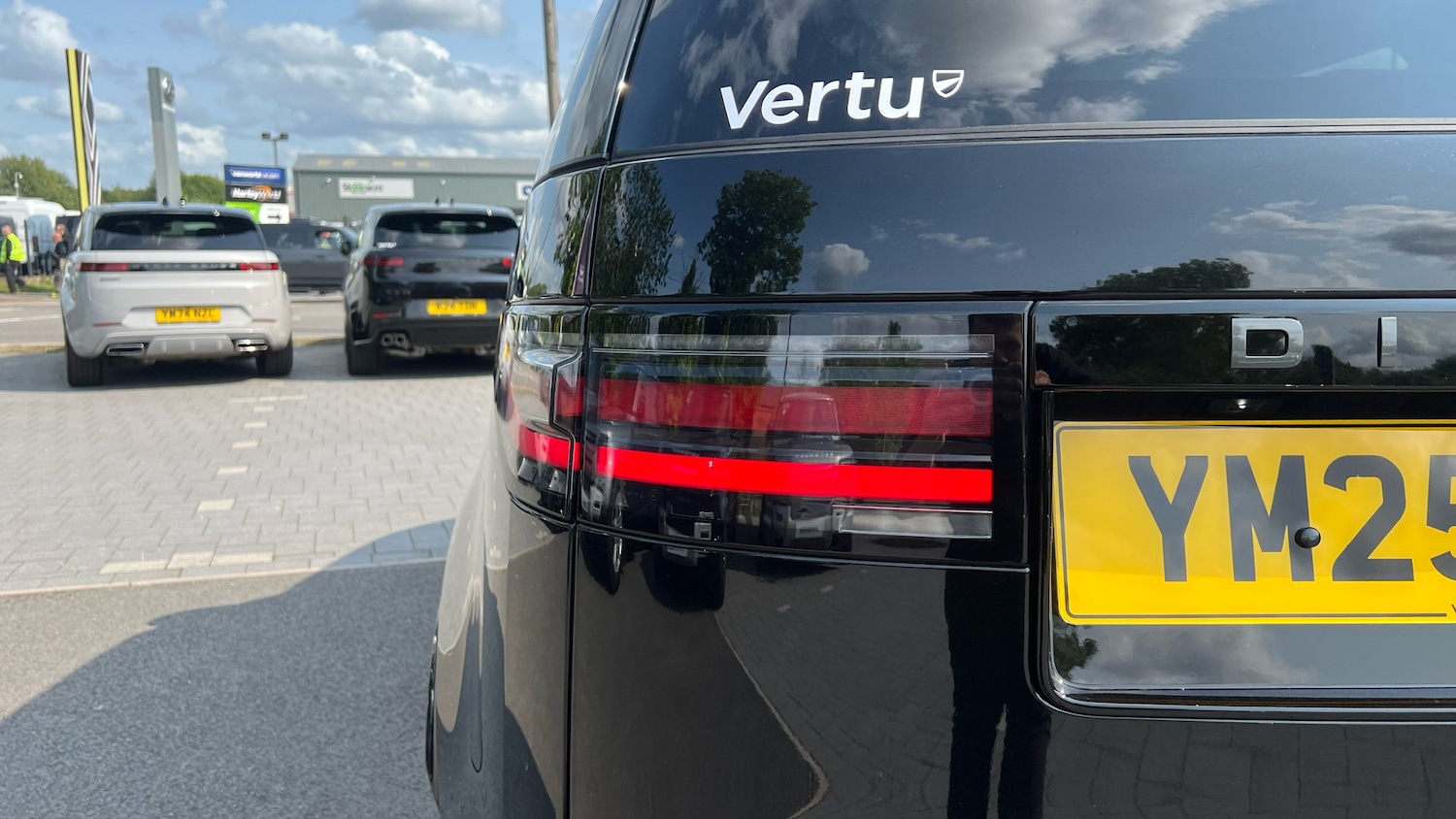 Used Land Rover Discovery 2025 for sale - 76882318: Photo 28