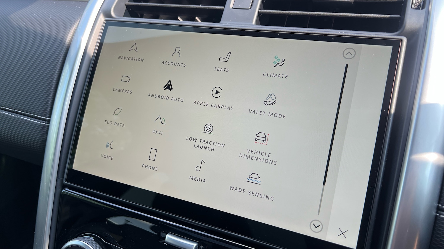 Used Land Rover Discovery 2025 for sale - 76882318: Photo 33