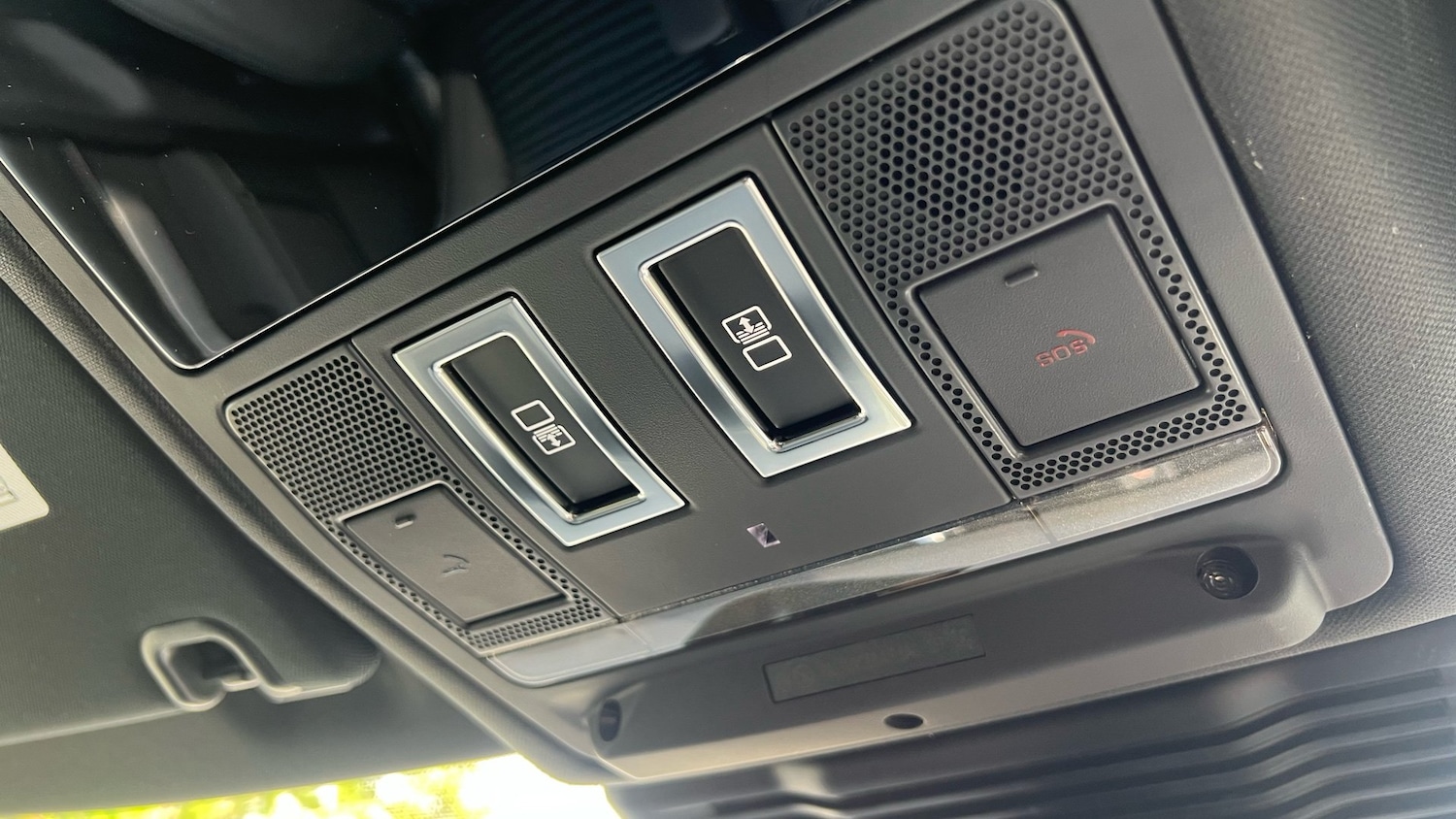 Used Land Rover Discovery 2025 for sale - 76882318: Photo 38