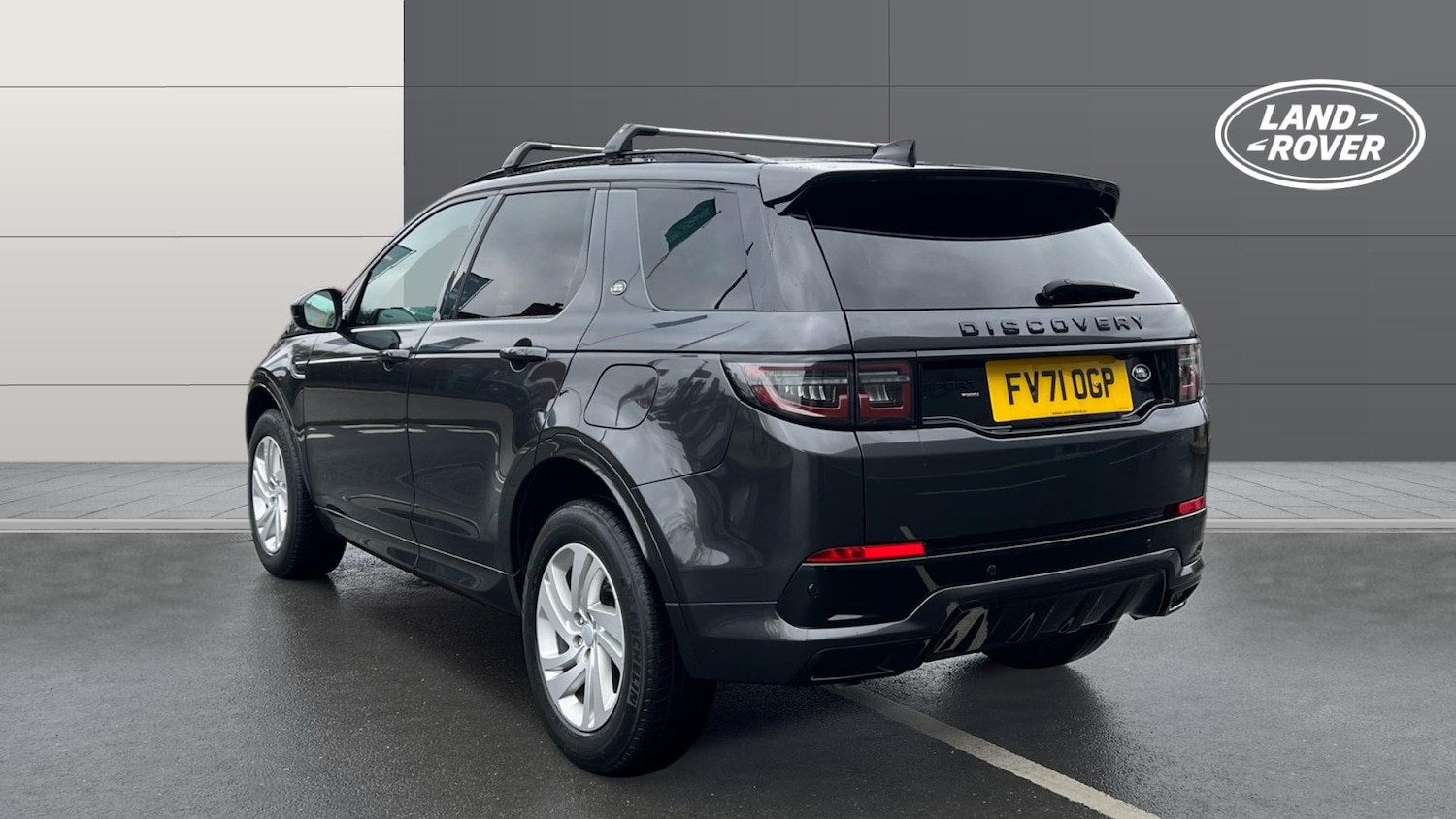 Used Land Rover Discovery Sport 2022 for sale - 77605142: Photo 2