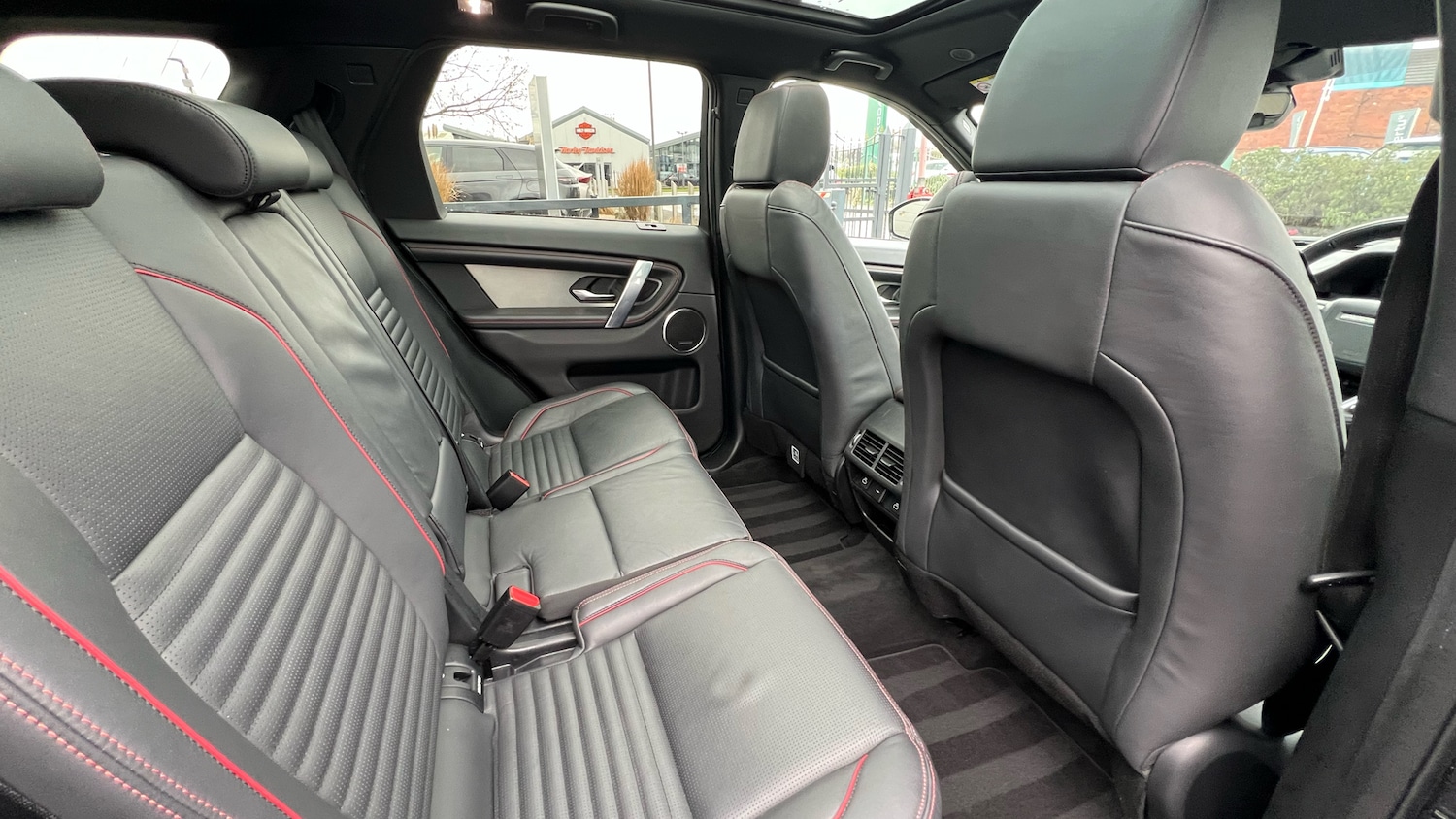 Used Land Rover Discovery Sport 2022 for sale - 77605142: Photo 32