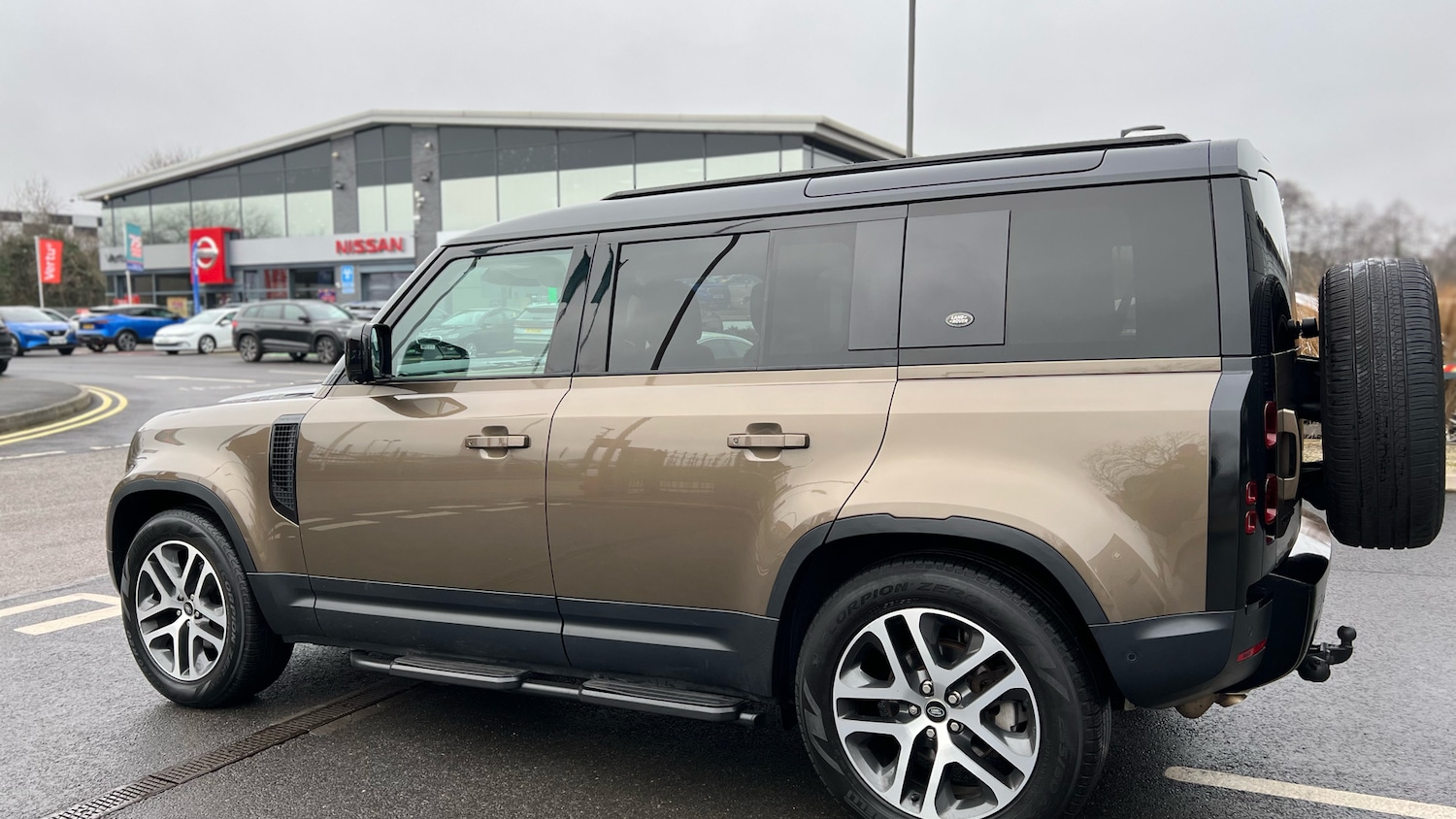 Used Land Rover Defender 2021 for sale - 77171077: Photo 21