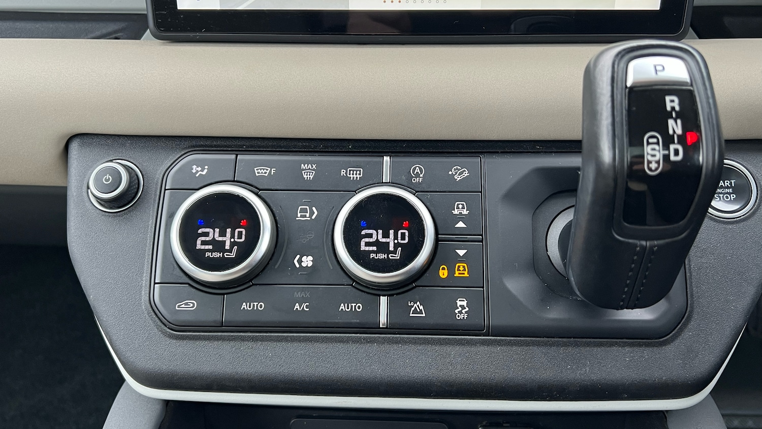 Used Land Rover Defender 2021 for sale - 77171077: Photo 45