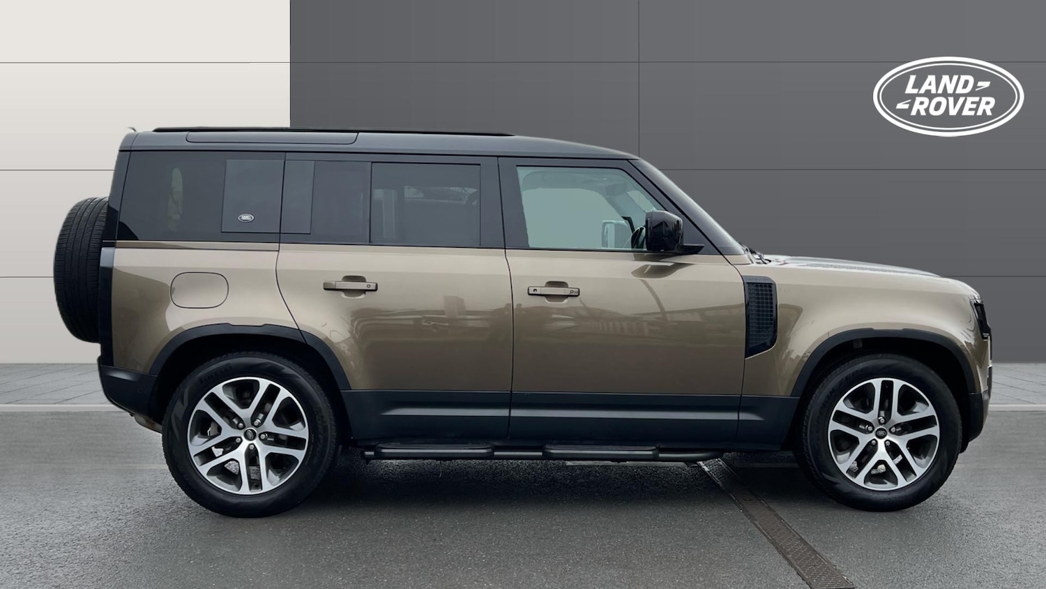 Used Land Rover Defender 2021 for sale - 77171077: Photo 5