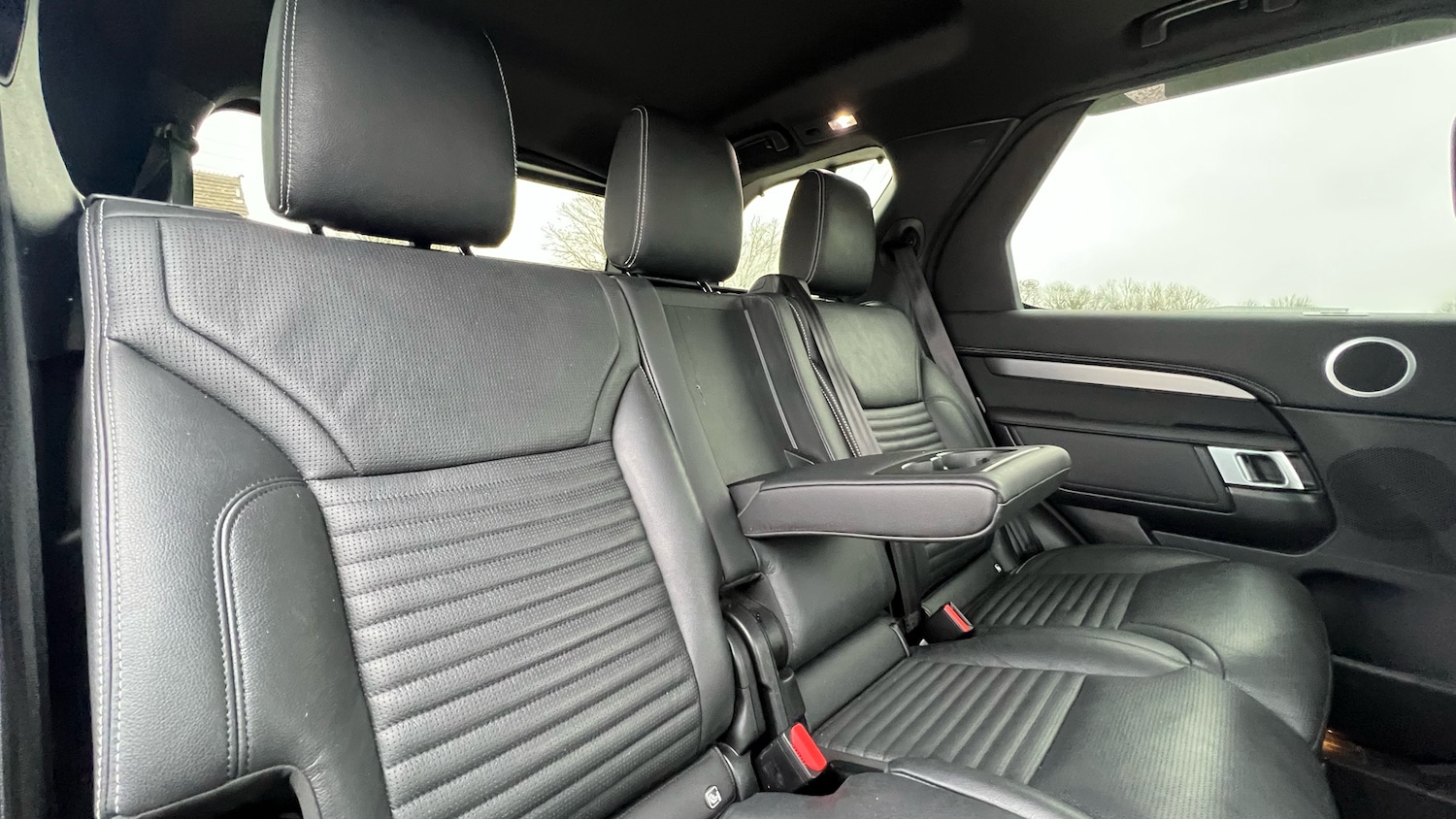 Used Land Rover Discovery 2021 for sale - 77901458: Photo 34