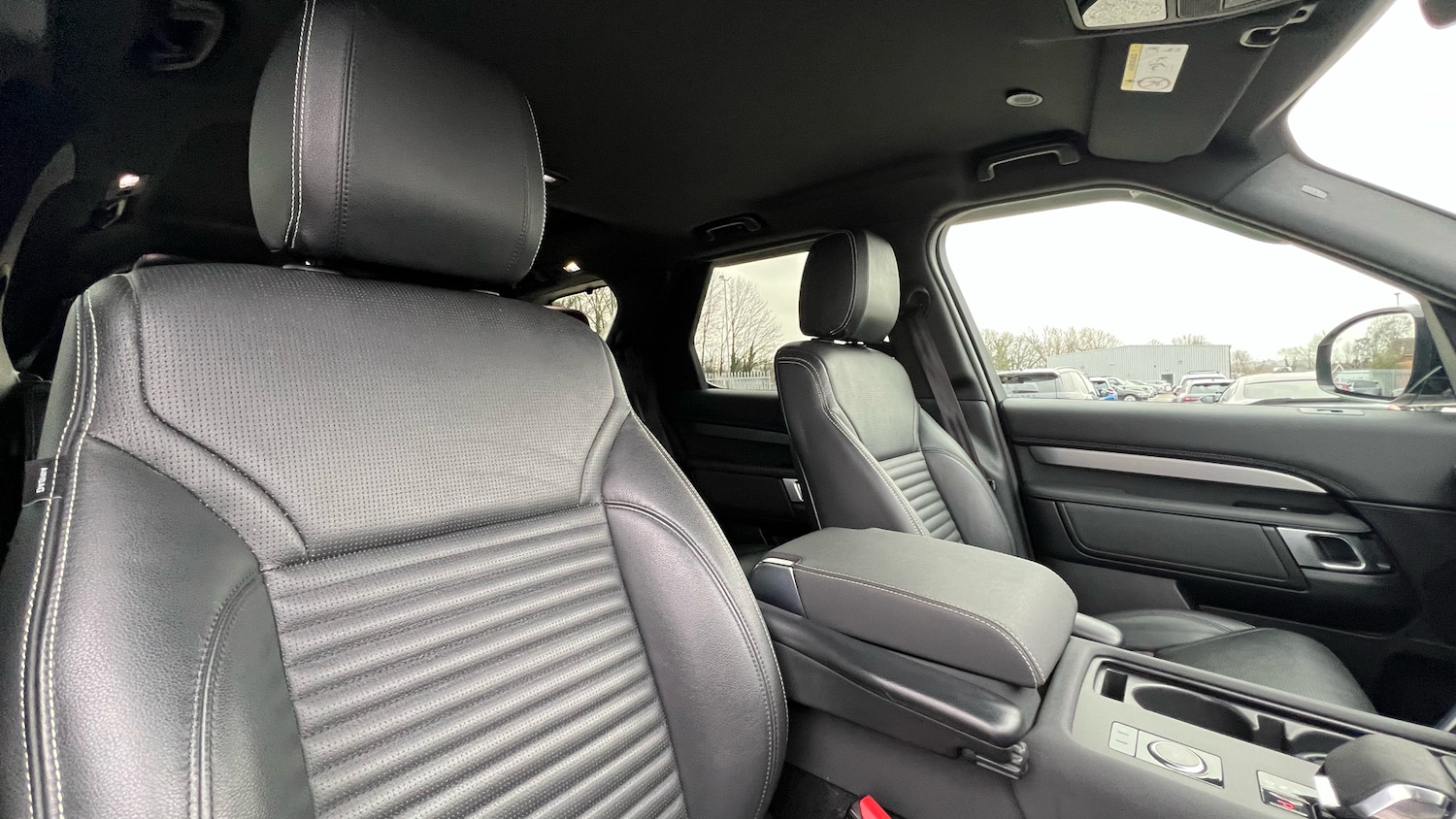 Used Land Rover Discovery 2021 for sale - 77901458: Photo 37