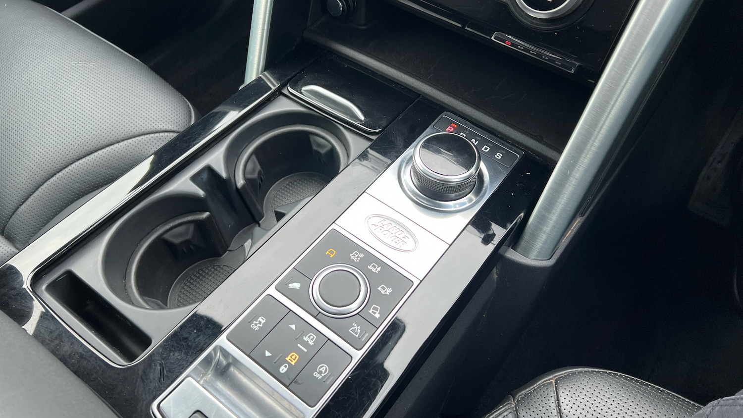 Used Land Rover Discovery 2020 for sale - 77746530: Photo 13