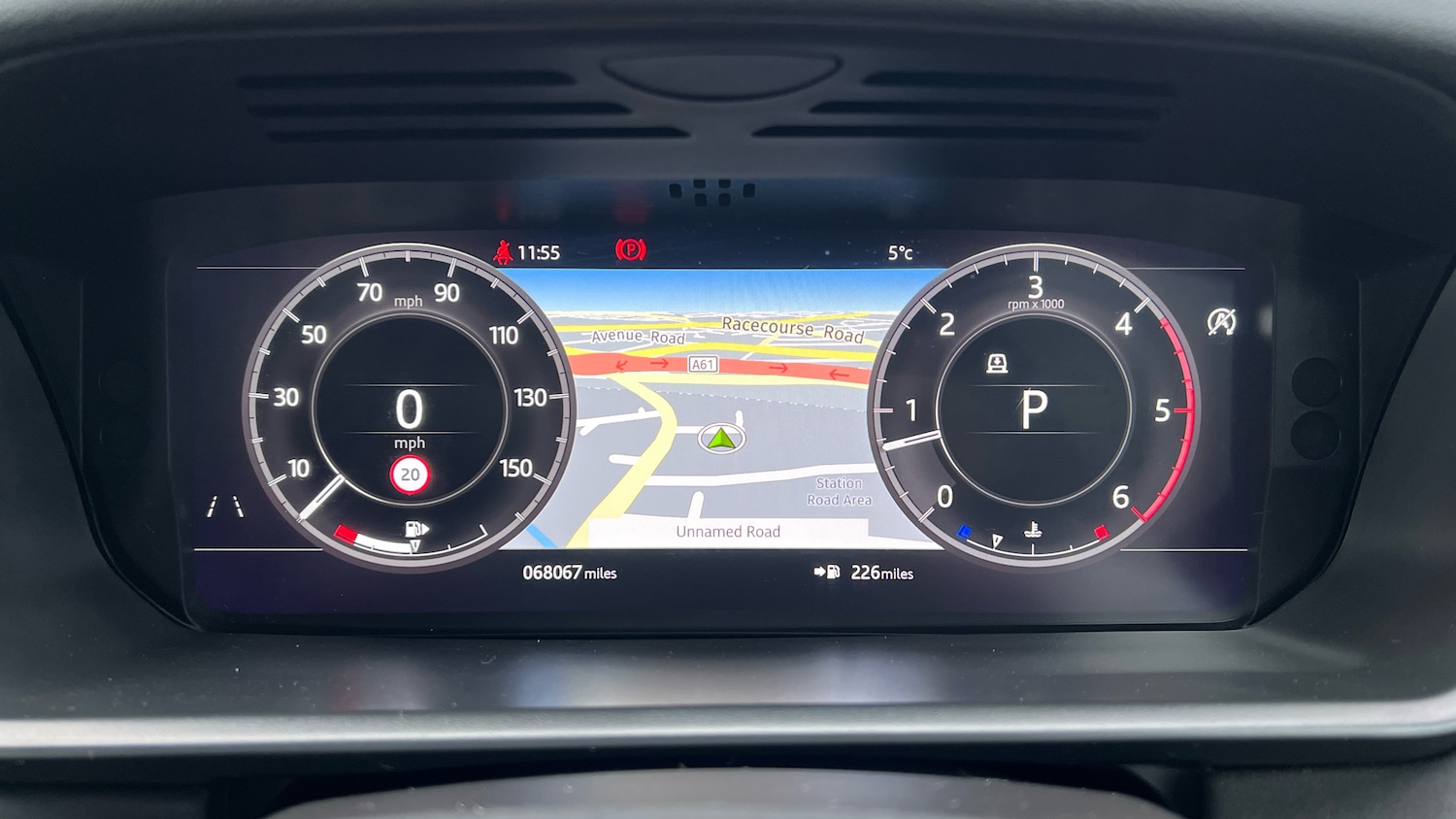 Used Land Rover Discovery 2020 for sale - 77746530: Photo 16