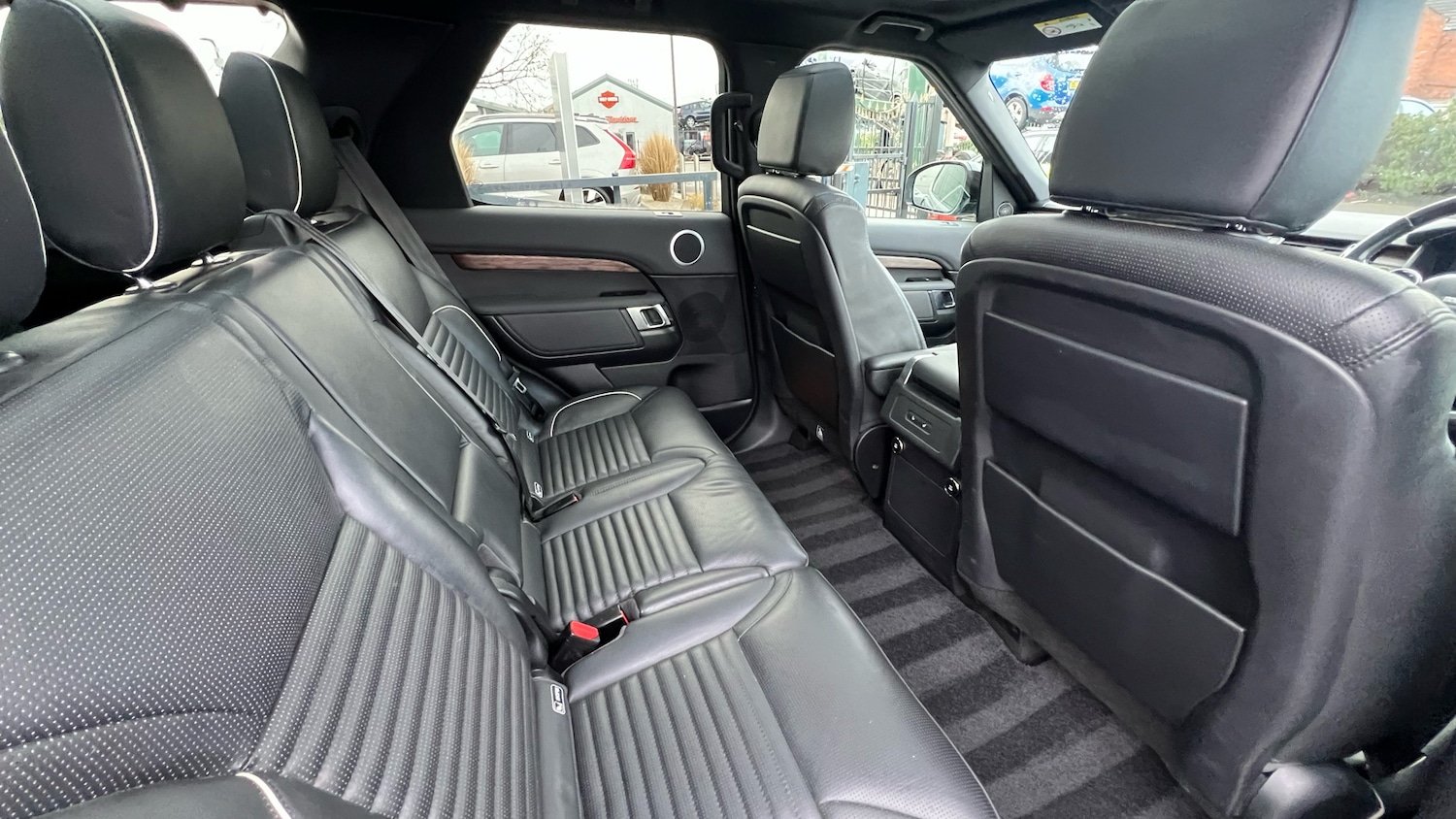 Used Land Rover Discovery 2020 for sale - 77746530: Photo 32