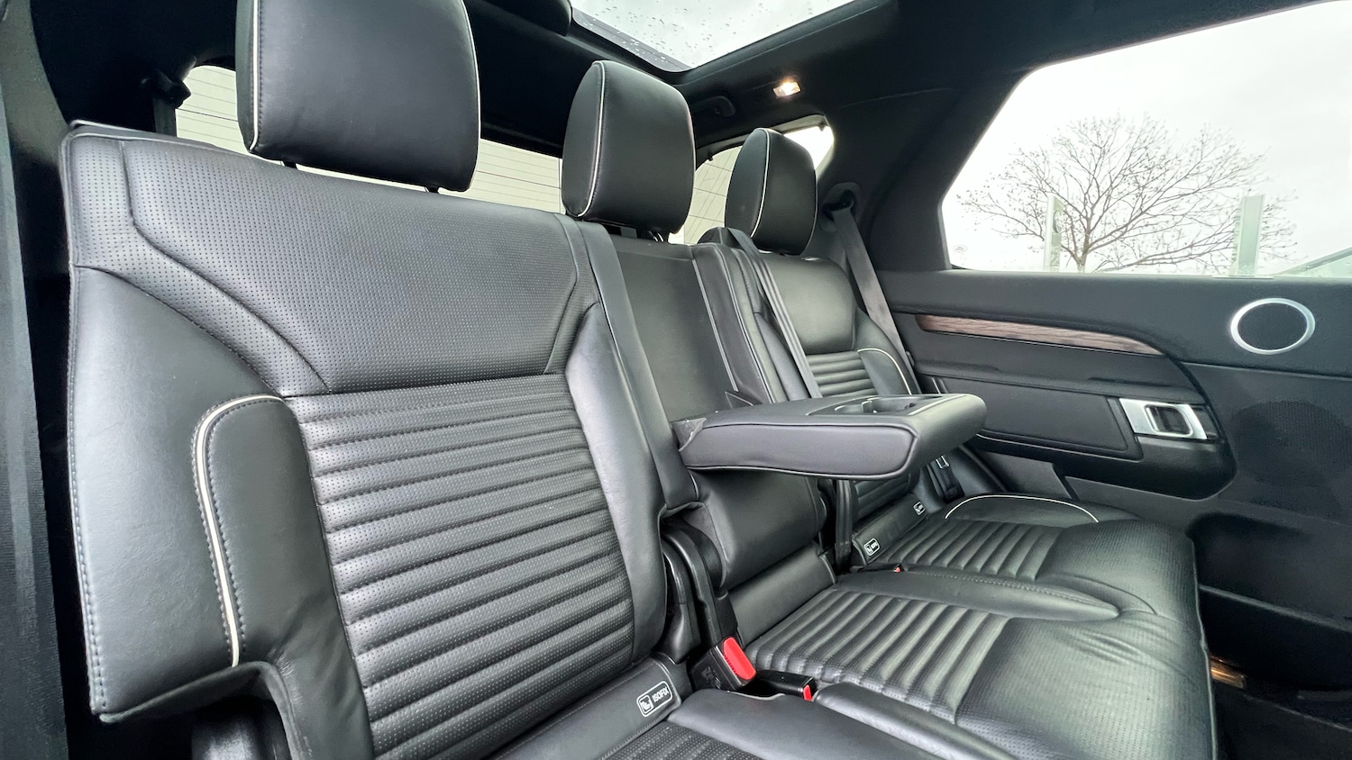 Used Land Rover Discovery 2020 for sale - 77746530: Photo 33