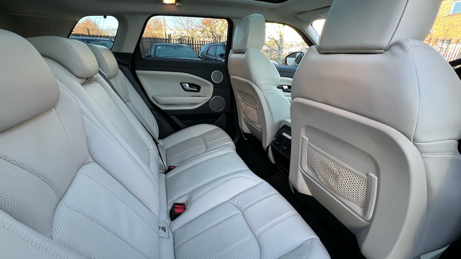 Used Land Rover Range Rover Evoque 2017 for sale - 77197967: Photo 32