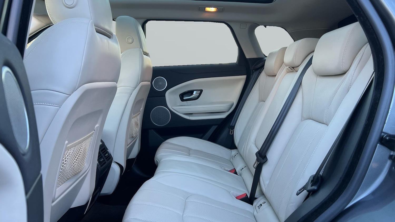 Used Land Rover Range Rover Evoque 2017 for sale - 77197967: Photo 4