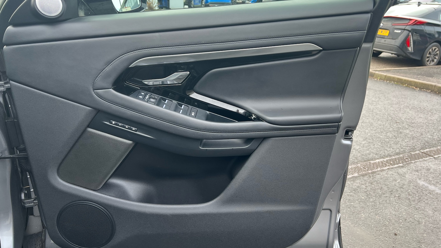 Used Land Rover Range Rover Evoque 2023 for sale - 77228104: Photo 35