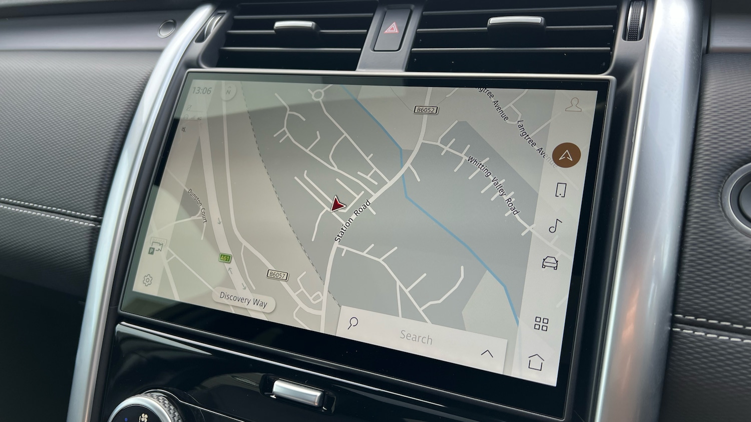 Used Land Rover Discovery 2026 for sale - 78067380: Photo 11