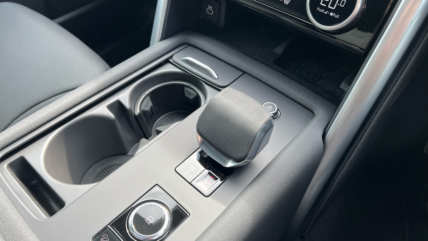 Used Land Rover Discovery 2026 for sale - 78067380: Photo 13