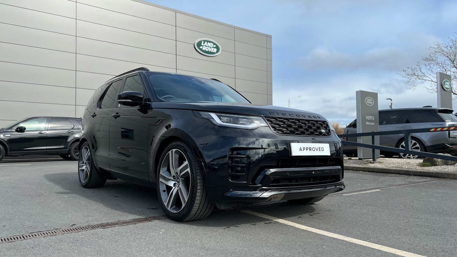 Used Land Rover Discovery 2026 for sale - 78067380: Photo 25