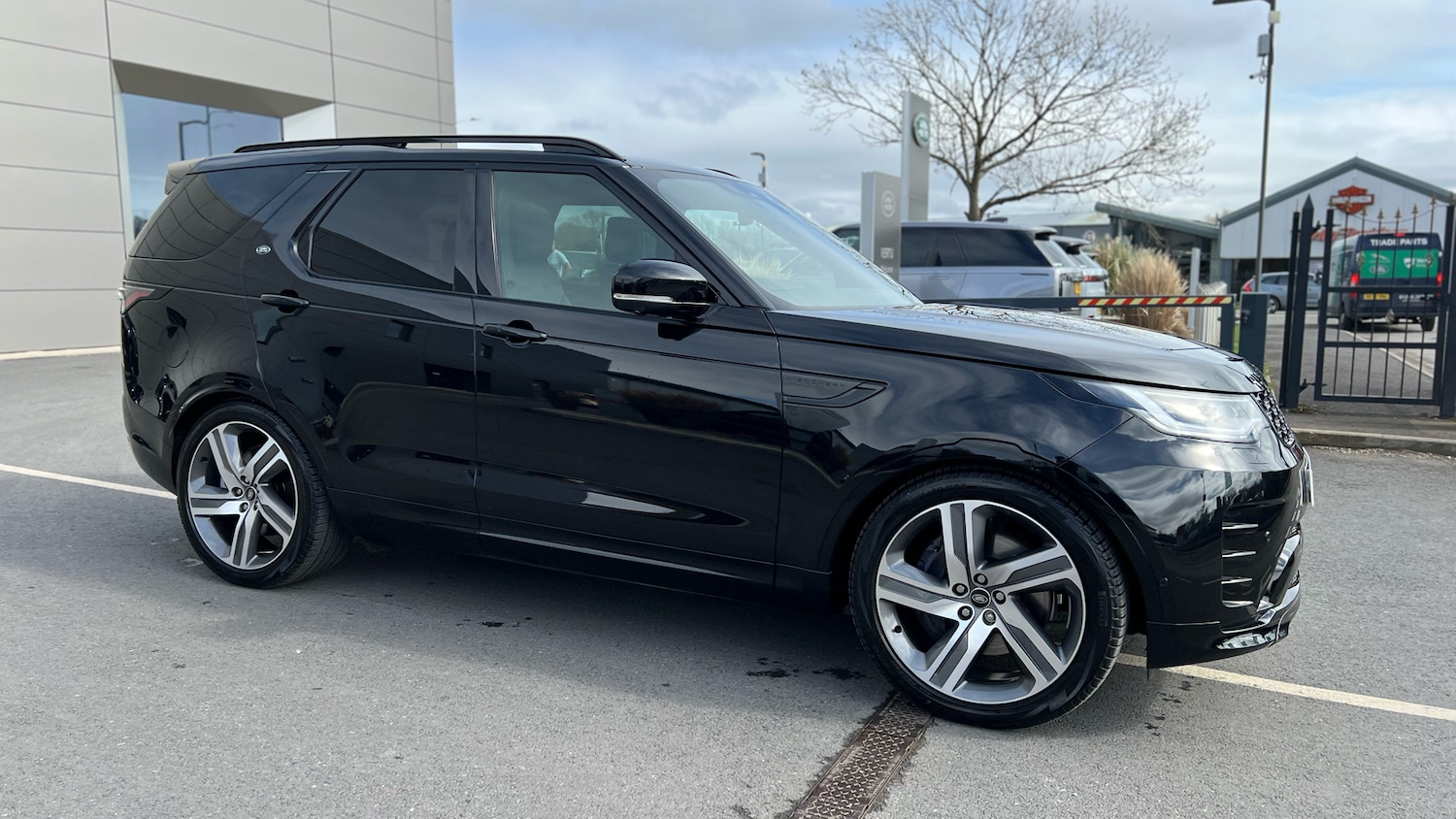 Used Land Rover Discovery 2026 for sale - 78067380: Photo 26