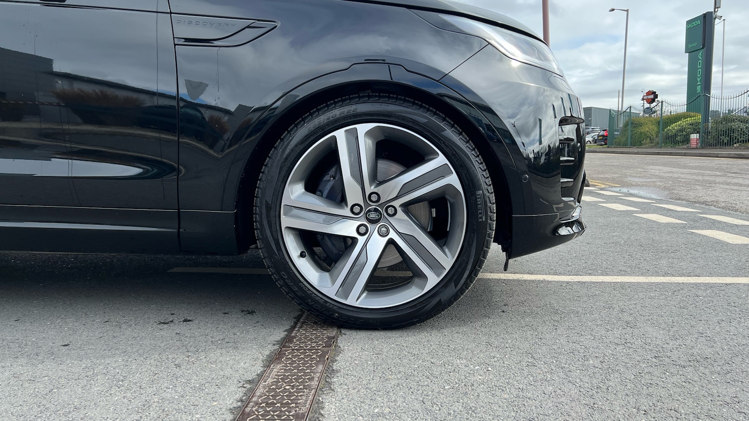 Used Land Rover Discovery 2026 for sale - 78067380: Photo 8