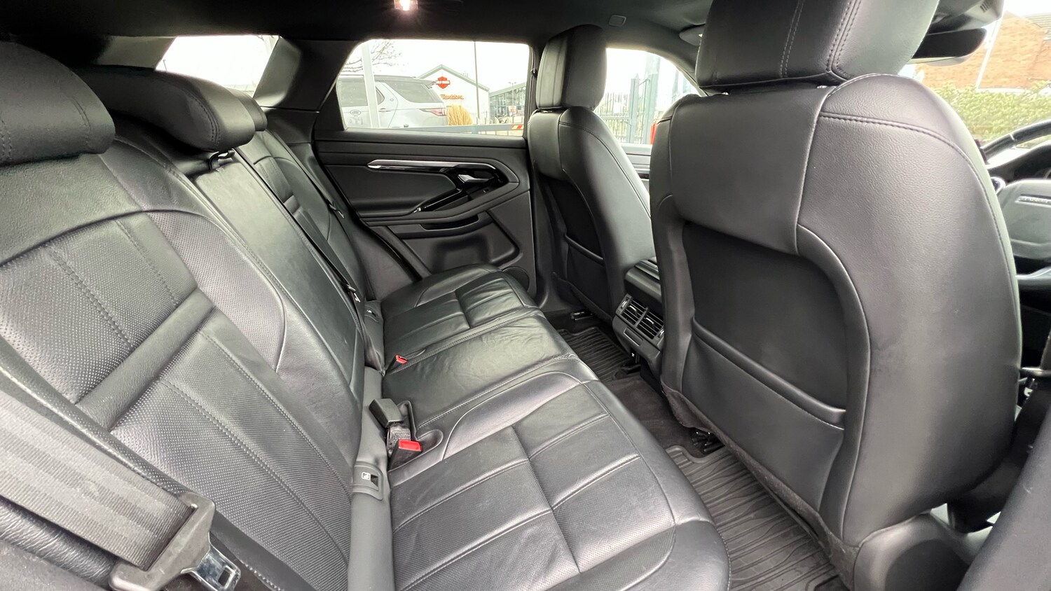 Used Land Rover Range Rover Evoque 2019 for sale - 77997416: Photo 32