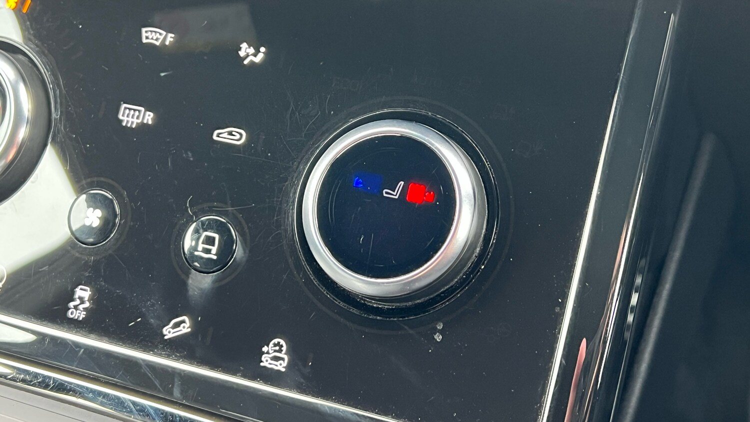 Used Land Rover Range Rover Evoque 2019 for sale - 77997416: Photo 44