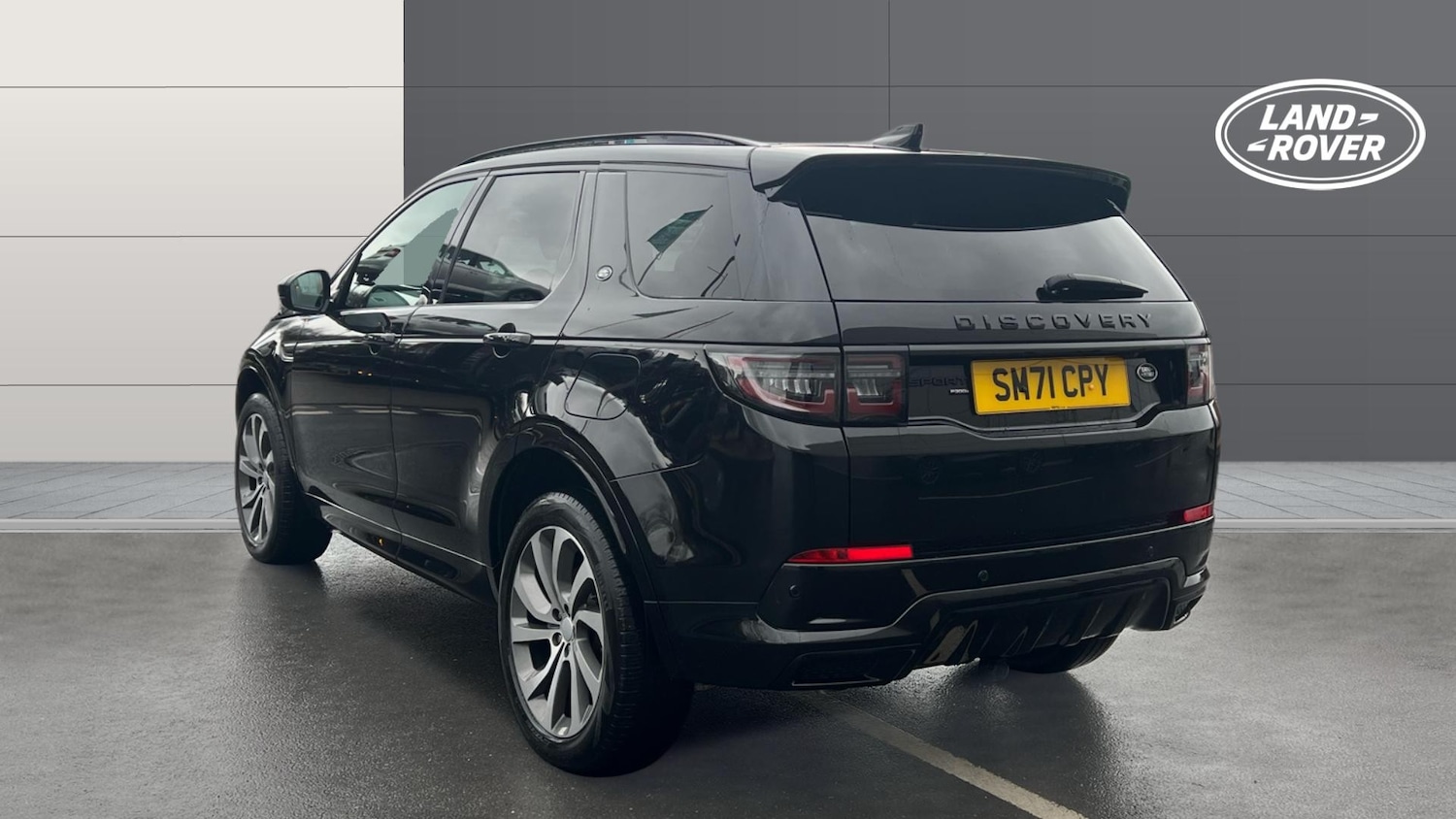 Used Land Rover Discovery Sport 2022 for sale - 77665518: Photo 2