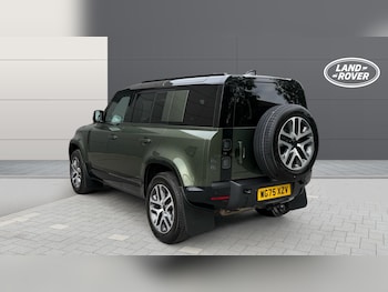 Used Land Rover Defender 2025 for sale - 78845837: Photo