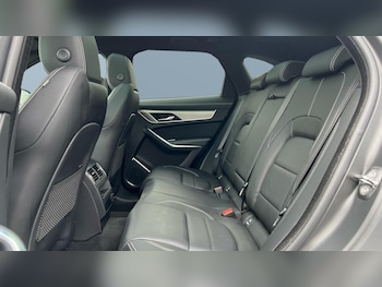Used Jaguar F-Pace 2024 for sale - 79512241: Photo