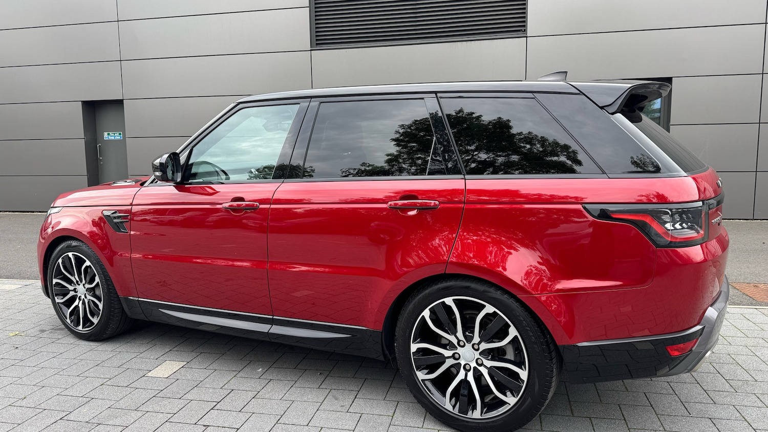 Used Land Rover Range Rover Sport 2021 for sale - 76133957: Photo 21