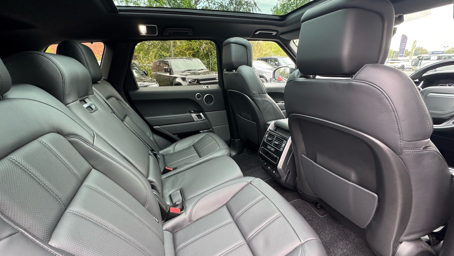 Used Land Rover Range Rover Sport 2021 for sale - 76133957: Photo 32