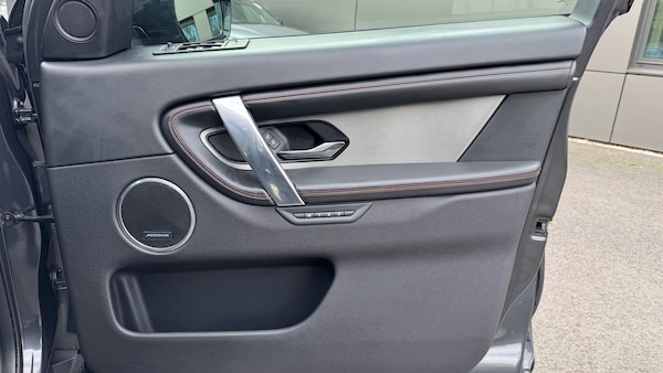 Used Land Rover Discovery Sport 2021 for sale - 76143031: Photo 36