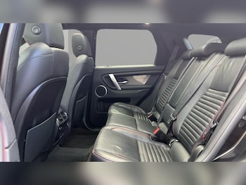 Used Land Rover Discovery Sport 2019 for sale - 75906572: Photo