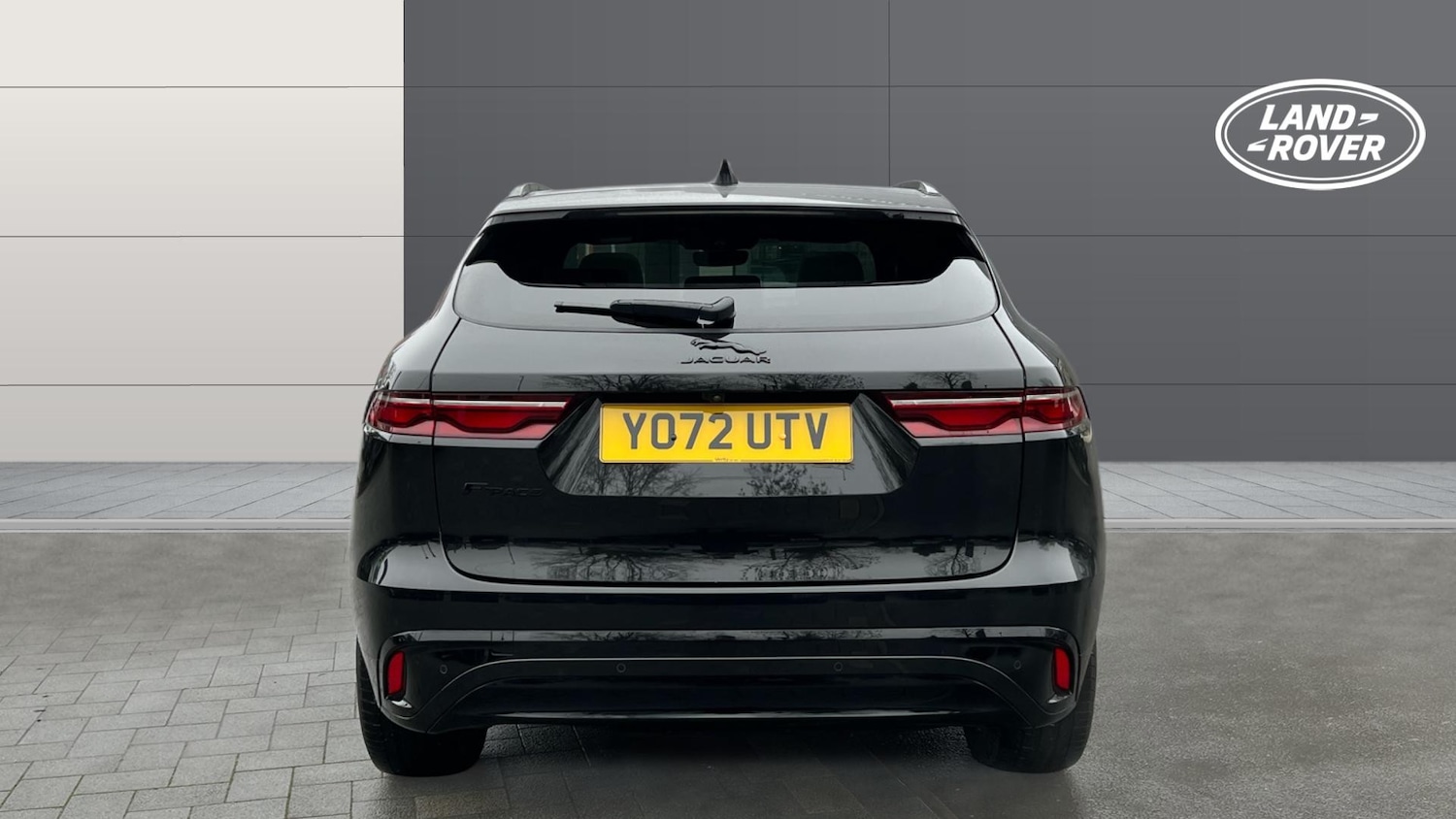 Used Jaguar F-Pace 2023 for sale - 77452992: Photo 6