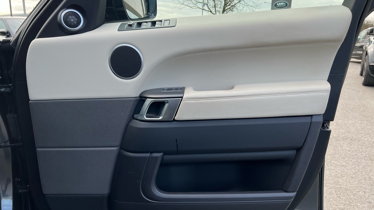 Used Land Rover Range Rover Sport 2017 for sale - 77818688: Photo 34