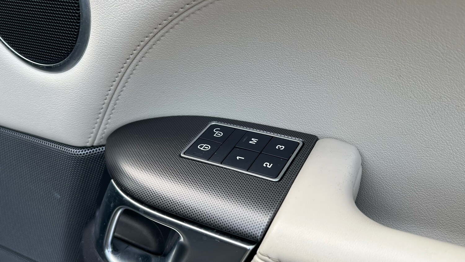 Used Land Rover Range Rover Sport 2017 for sale - 77818688: Photo 35